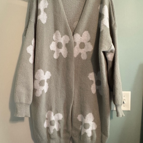 Cozy Grey Floral Women's Sweater - Picture 2 of 4